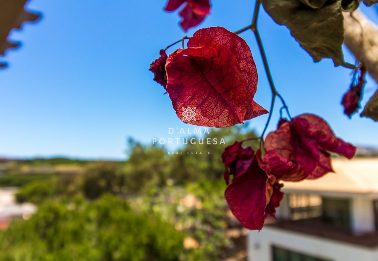 Appartement à Albufeira - Falésia Beach Apartment by D'Alma Portuguesa