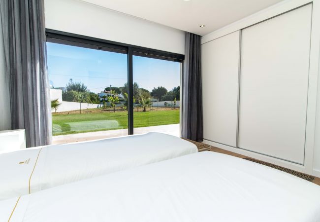 Villa à Albufeira - Villa Videira - By Dalma Portuguesa Villa à Albufeira - Villa Videira - By Dalma Portuguesa