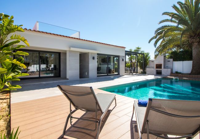 Villa à Albufeira - Villa Videira - By Dalma Portuguesa Villa à Albufeira - Villa Videira - By Dalma Portuguesa