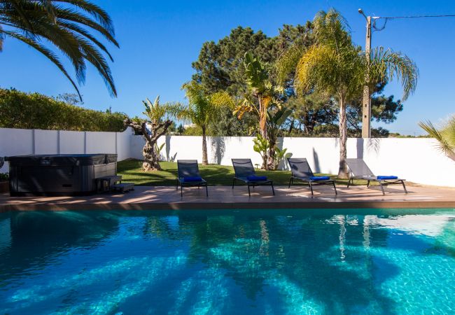 Villa à Albufeira - Villa Videira - By Dalma Portuguesa Villa à Albufeira - Villa Videira - By Dalma Portuguesa