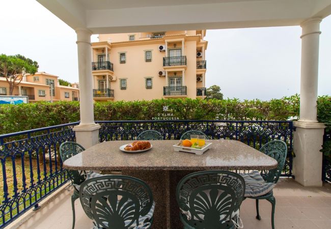 Appartement à Albufeira - Apartamento Tocano Beach by D'Alma Portuguesa Appartement à Albufeira - Apartamento Tocano Beach by D'Alma Portuguesa